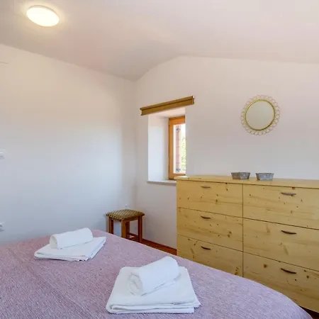 Ferienhaus Verin *