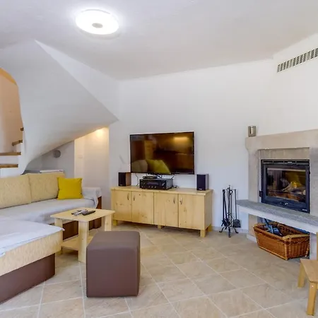 Holiday home Verin *