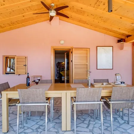Holiday home Verin Mali Losinj